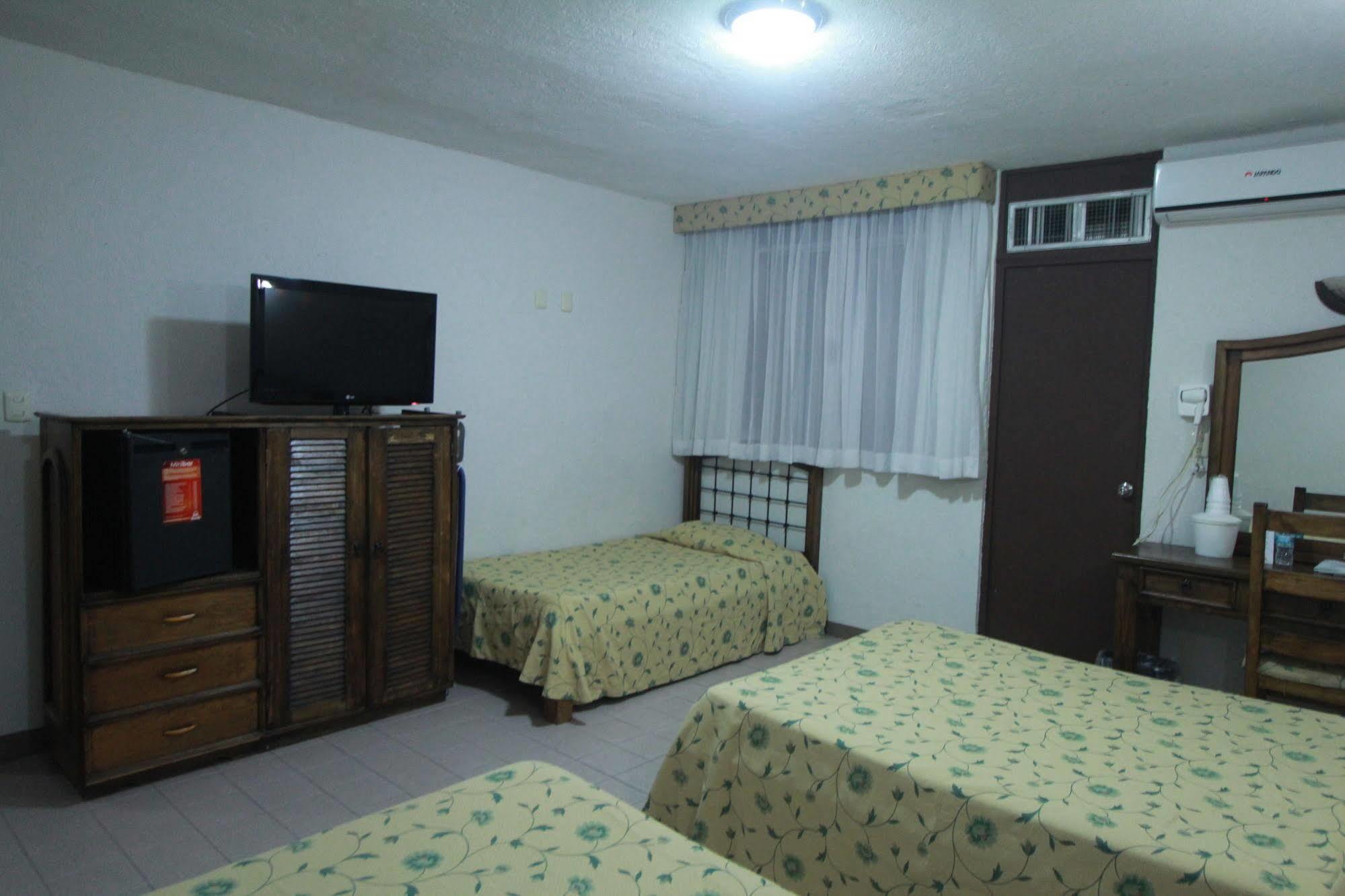Hotel Plaza Independencia Villahermosa Ngoại thất bức ảnh